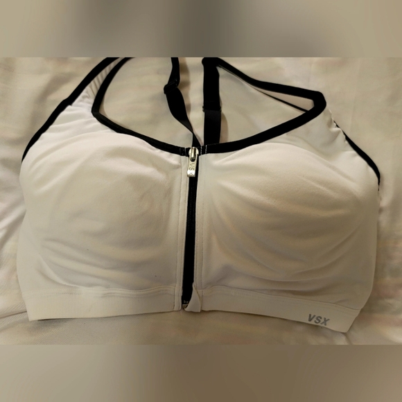 Victoria's Secret Other - Victoria Secret sports BRA 34DD